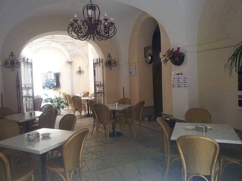 Ferienwohnung Il Cortile Fiorito Trapani Exterior foto